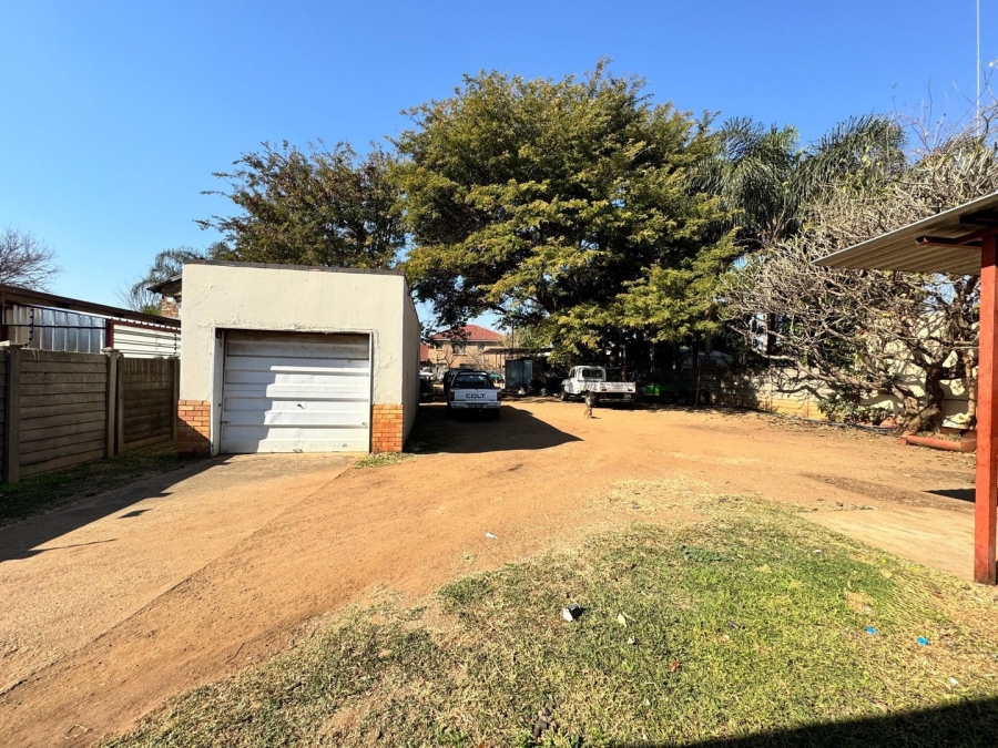 3 Bedroom Property for Sale in Oos Einde North West